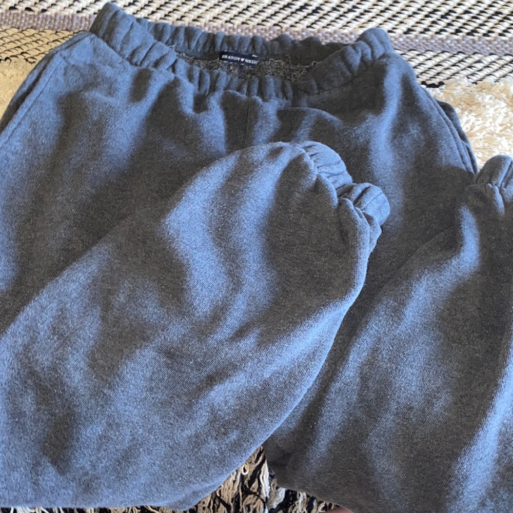 Dark grey Brandy Melville sweatpants w/ pockets